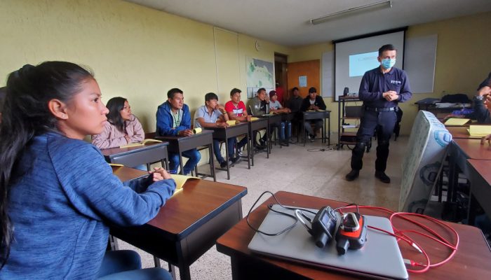 fundacion-sobrevivencia-cofan-galeria3-02