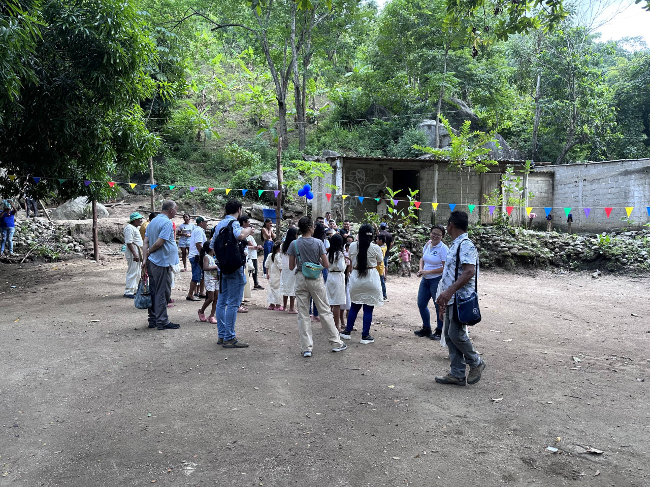 b2ap3_large_PHOTO-11